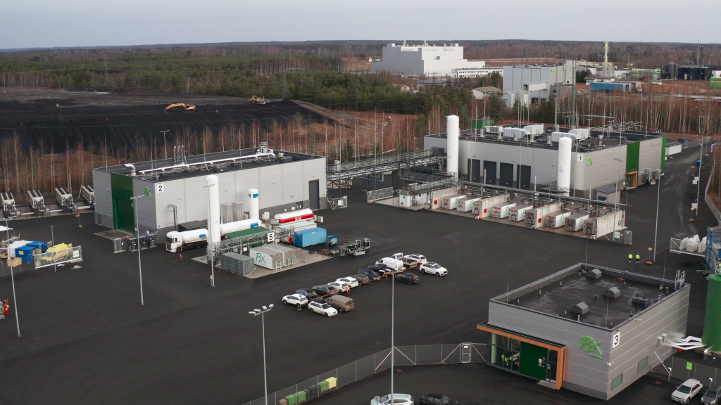 Ilmakuva Harjavallan tuotantolaitoksesta. / Aerial image of the Harjavalta production plant
